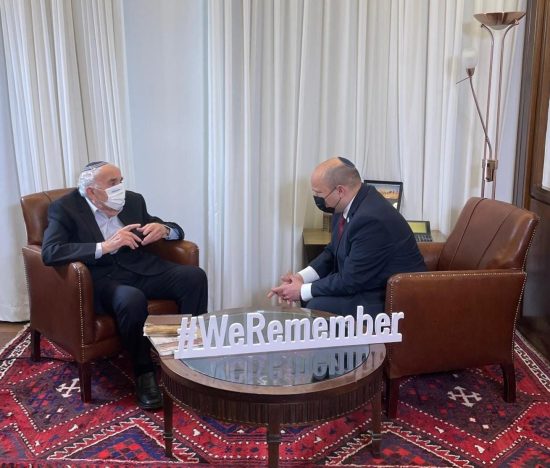 מנחם בהרמן עם ראש ממשלת ישראל נפתלי בנט, בית ברט ירושלים